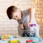Mengintegrasikan Terapi Sensori dalam Kegiatan Sehari-hari Anak Autisme